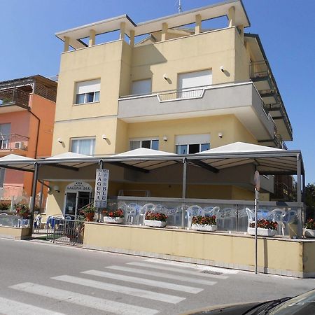 Hotel Laguna Blu Rímini Exterior foto
