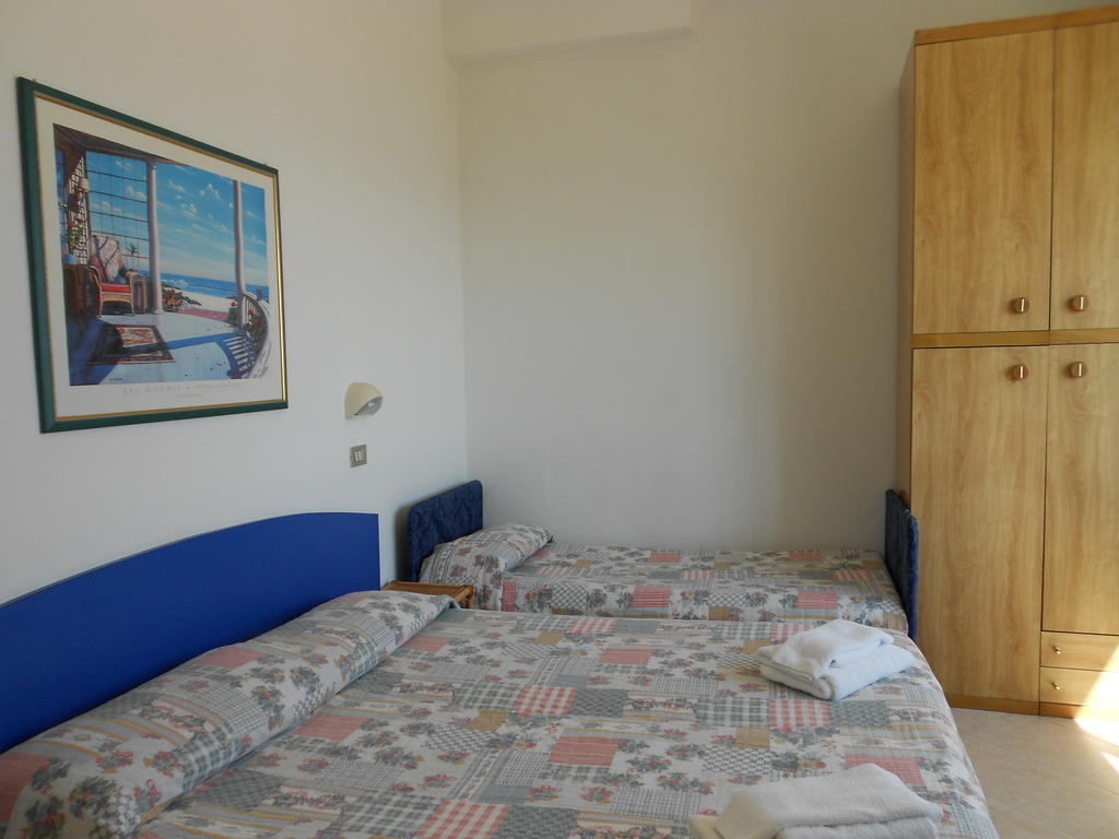 Hotel Laguna Blu Rímini Habitación foto