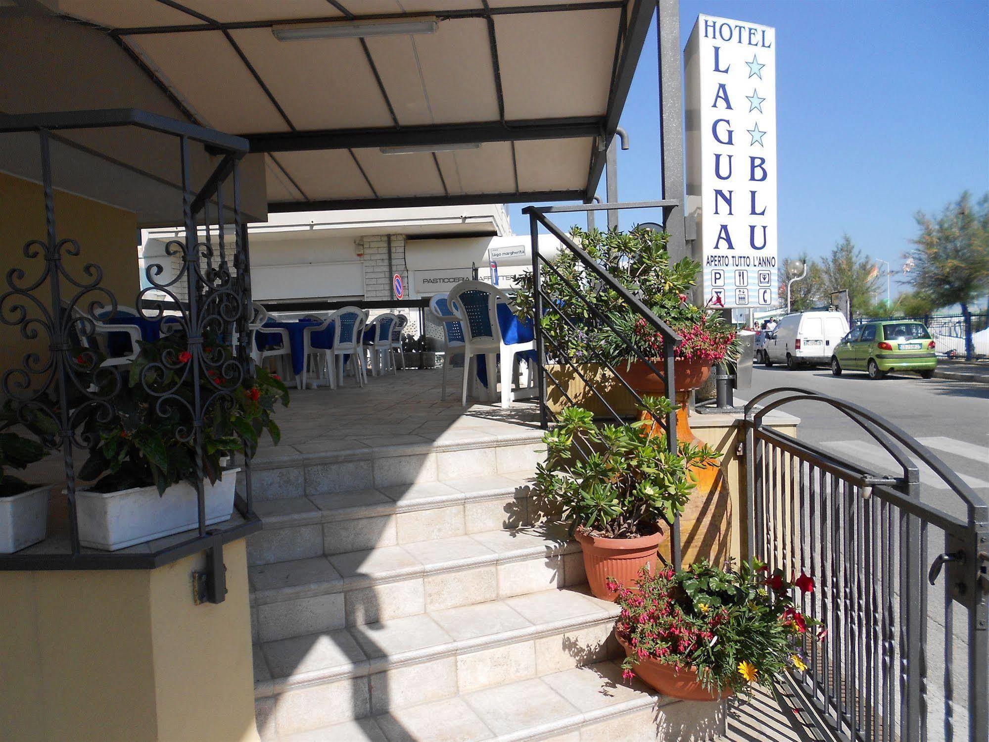 Hotel Laguna Blu Rímini Exterior foto